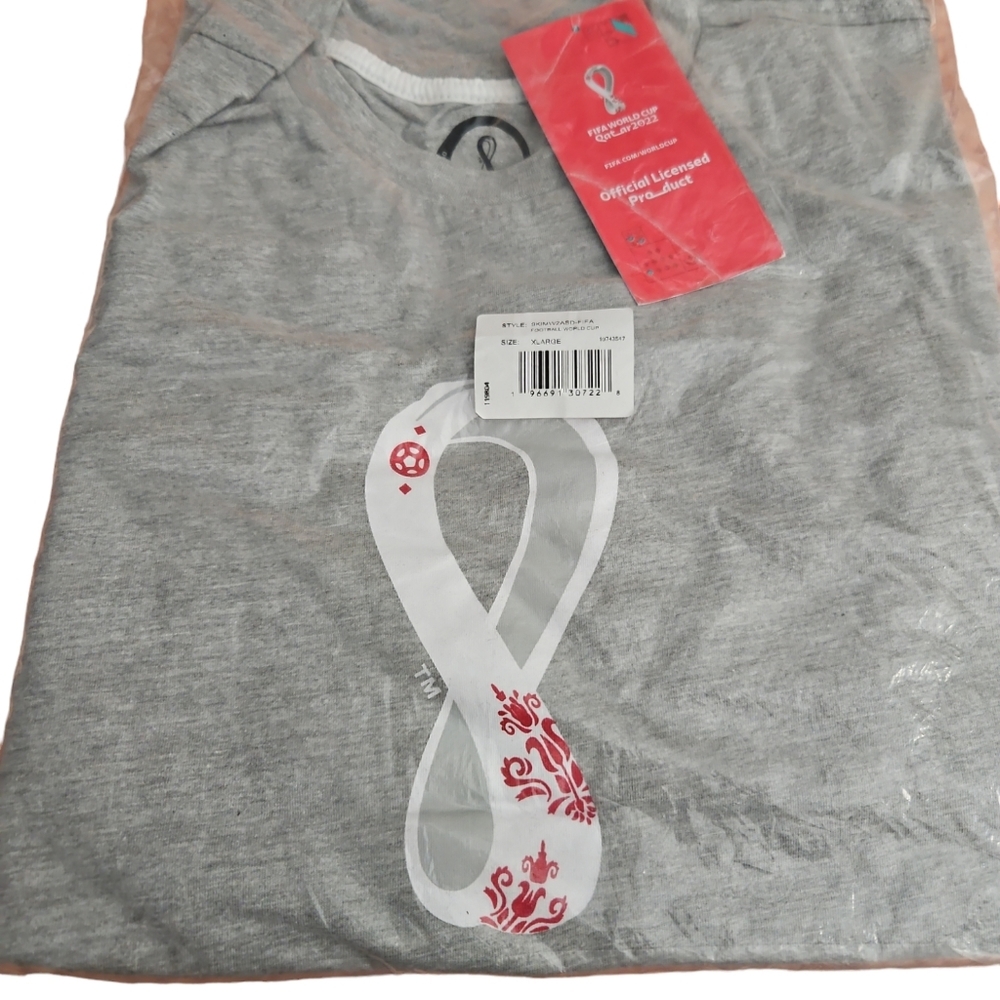 Qatar 2022 Worlds cup T Shirt XL  NWT